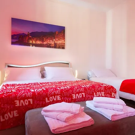 Waterfront House Apartman